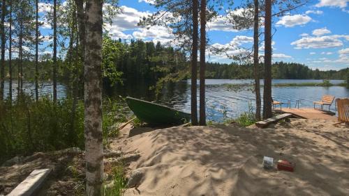 Koli National Park Ski Chalet | Lake Cottage Koivuniemi
