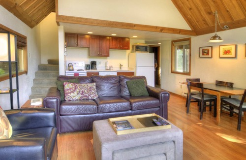 Leavenworth Cabin | Lake & forest-view chalet with private hot tub - dog-friendly