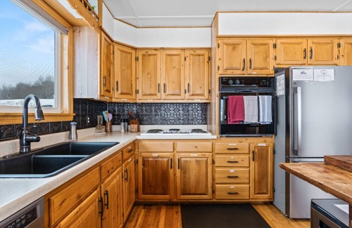 Island Park Cabin | Lake Front Cabin Private Dock 20mi 2 Yellowstone