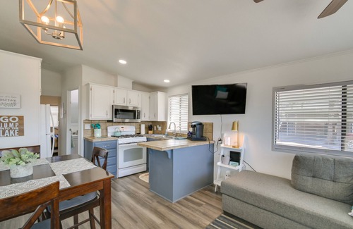 Lake Havasu City Cottage | Lake Havasu Cottage: Mountain Views & Beach Access