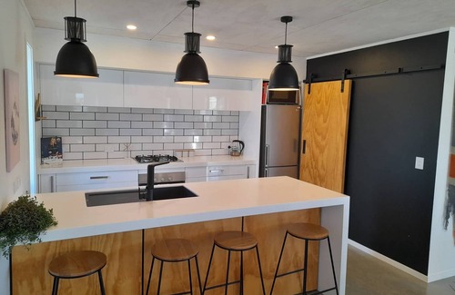 Queenstown Lakes District House | Lake Hawea Spacious Family Home