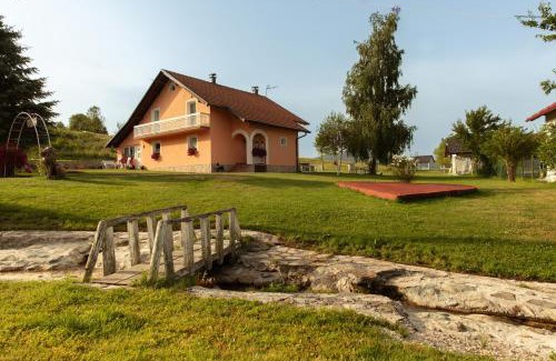 Kupres Ski Chalet | Lake House Bebić
