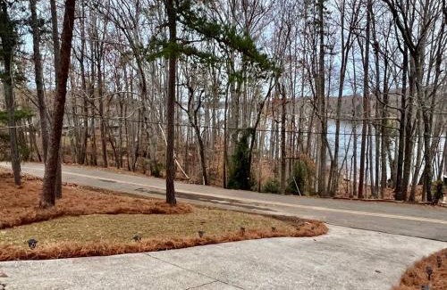 Gainesville House | Lake Lanier House 1