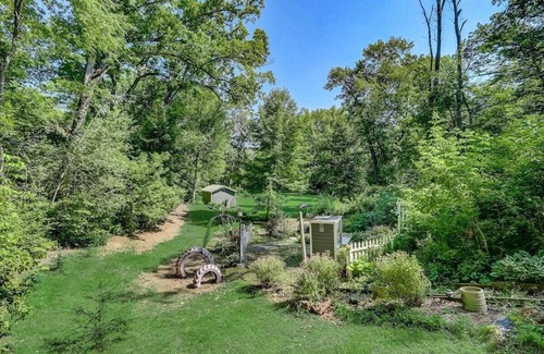 East Troy House | Lake Life 3-bed 3-bath house in wonderful East Troy with access to Lake Beulah