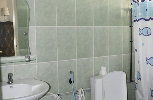 Attikulama Hotel | Lake Monark Resort