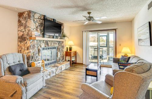 Osage Beach Apartment | Lake of the Ozarks Condo with Screened Porch
