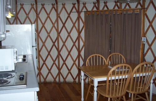 Oregon House Resort | Lake of the Springs Camping Resort Yurt 2