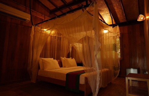 Maha Gonadoowa Resort | Lake Resort Bolgoda