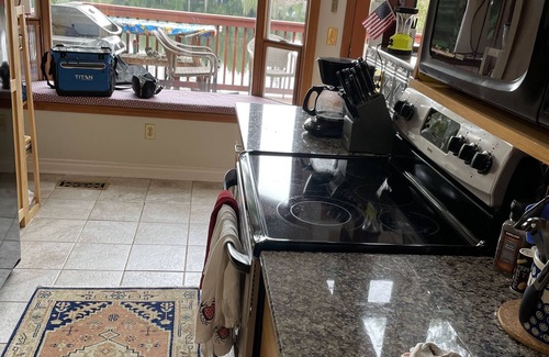 Lake Roesiger House | Lake Roesiger Waterfront Home with Dock