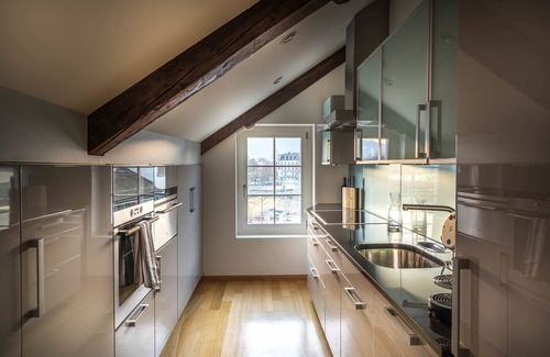 Old Town Hotel | Lake Side Location Bellevue