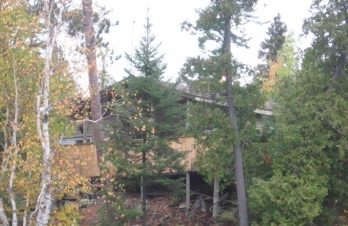 Temagami Cottage | Lake Temagami Cottage at the Temagami Bighouse