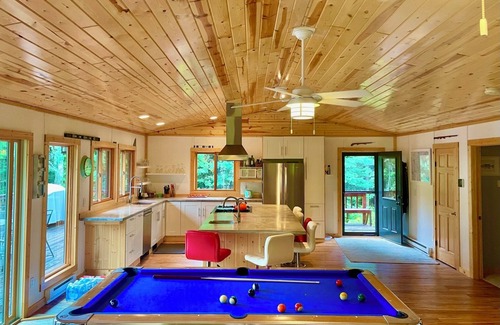Cook Cabin | Lake Vermilion Waterfront Cabin with Amazing Sunrise View
