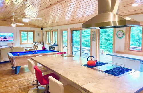 Cook Cabin | Lake Vermilion Waterfront Cabin with Amazing Sunrise View