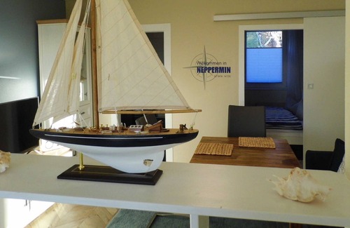 Benz Apartment | Lake View - Apartment on Nepperminer See