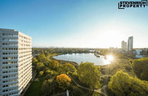 Woodberry Down Apartment | Lake View Hackney High End 3-Bedroom Flat