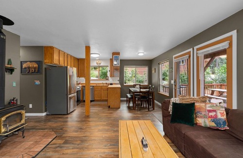 Leavenworth House | Lake View Hideout – A Haven Near the Lake
