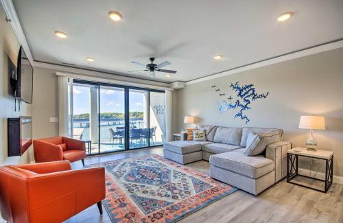 Osage Beach Apartment | Lake-View Patio and Pool Access Osage Beach Condo
