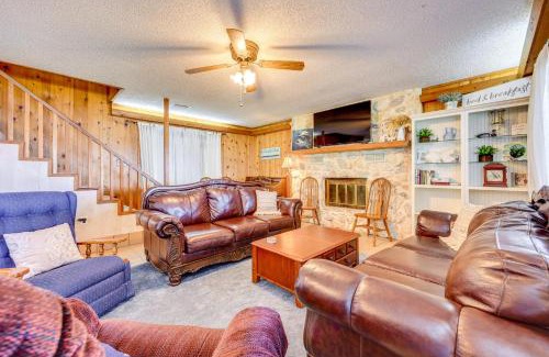 Hawthorne House | Lake Winnott Home with Boat Ramp and Dock