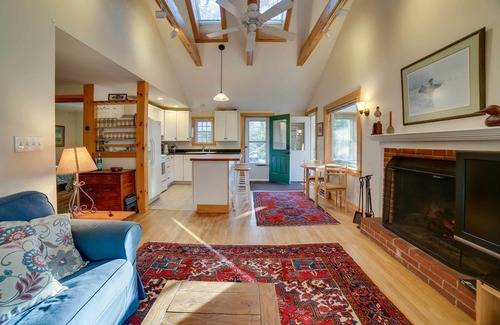 Bradford Cottage | Lakefront Bradford Cottage w/Dock, Near Skiing!