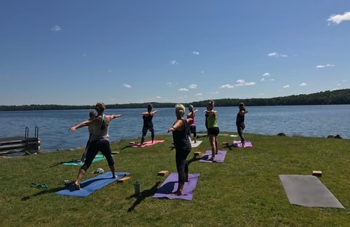 Presque Isle Cottage | Lakefront Cabin #6 - The Walleye