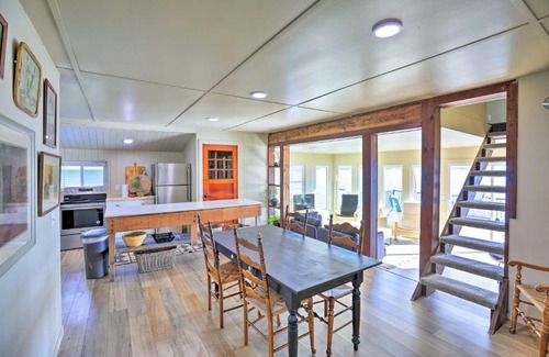 Hamlin County House | Lakefront Cabin with Patio and Views in Lake Norden