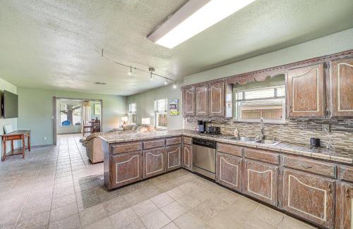 Longtown House | Lakefront Eufaula Cabin with Fire Pit and Private Dock