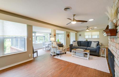 Putnam Hall House | Lakefront Keystone Heights Home with Boat Dock!