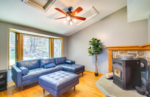 Mahopac House | Lakefront New York Abode with Deck, Grill and Fire Pit