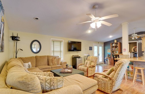 Spring City House | Lakefront Spring City Retreat w/ Boat Dock!