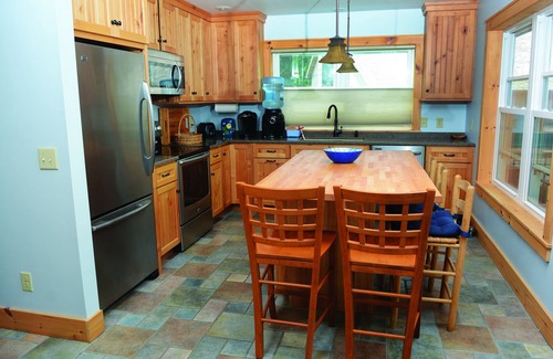 Rushville House | Lakehouse with spectacular views on Canandaigua!