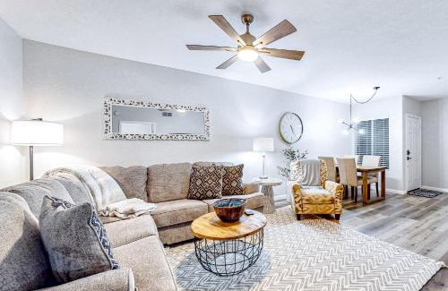 Chandler House | Lakeshore At Andersen Springs #1144
