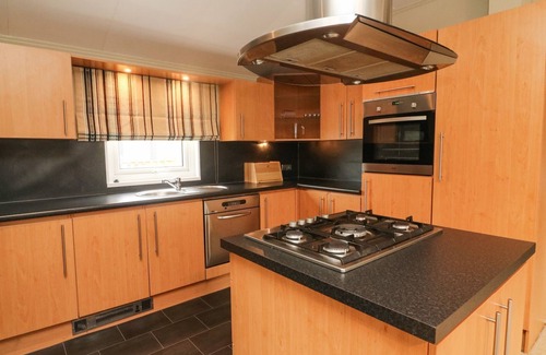 South Lakeland Leisure Village Cottage | Lakeside 12