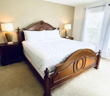 Lakeside Estates House | Lakeside Community, Pools, And More!