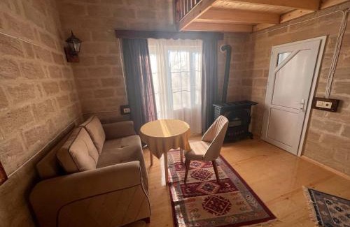 Azerbaijan House | Lakeside Garden - Ismayilli Guest house
