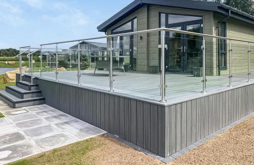 Sturton By Stow Resort | Lakeside Luxury Lodges
