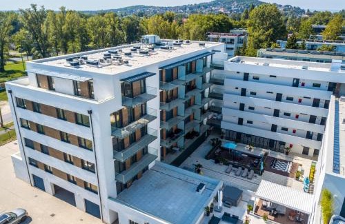 Fonyodliget Apartment | Lakeside Panorama Apartment 115