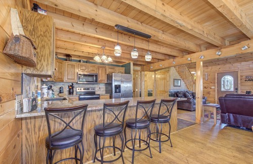 Dandridge Cabin | Lakeside Rest