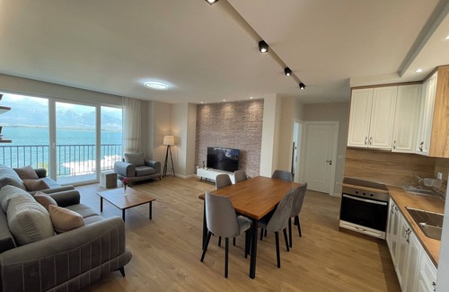 Shkoder Villa | Lakeside Villa with Breathtaking Views