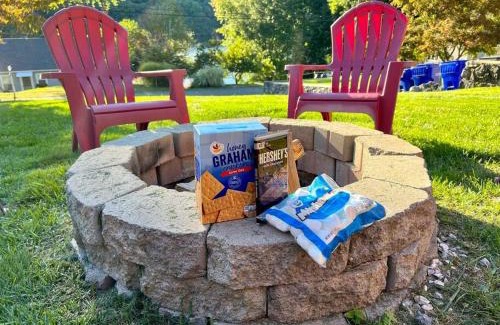 New Fairfield Ski Chalet | Lakeview, Fire-Pit, Private Beach, Grill