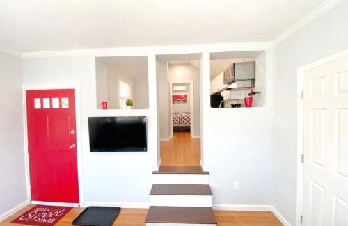 New Fairfield Ski Chalet | Lakeview, Fire-Pit, Private Beach, Grill