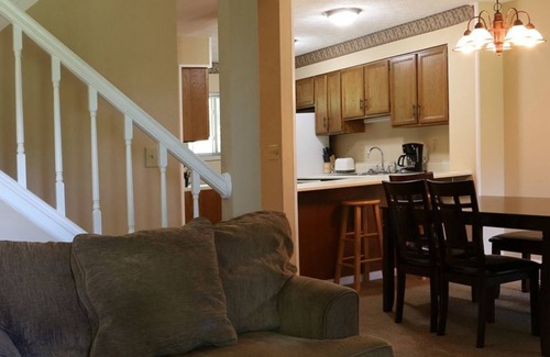 Cheat Lake House | Lakeview Golf Resort Stunning 2BR Townhouse Near Chestnut Ridge Park