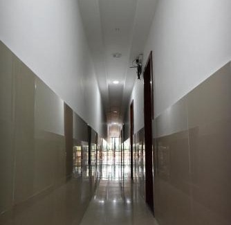 Pune Hotel | Lakeview Lodging