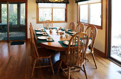 Waynesville House | Lakeview on the Links
