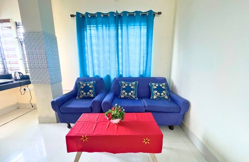 Agartala Apartment | Lakeview Spacious Luxury Suite with AC, Smart TV and free Wifi