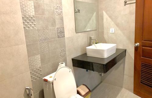 Taphul Village Area House | Laluna Guesthouse