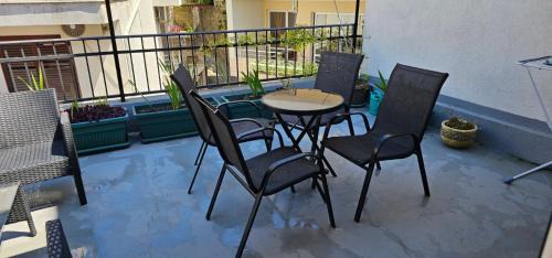 Rana Apartment | Lamour Apartment