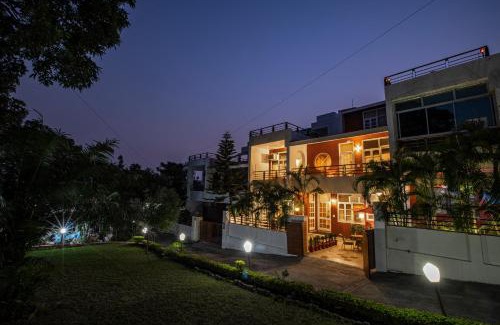 Rishikesh Hotel | Lamrin Boutique Cottages, Rishikesh