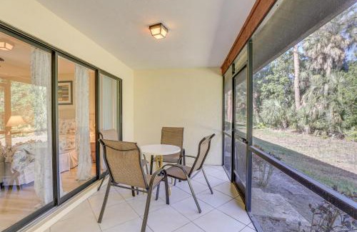 Sarasota Villa | Lanai and Community Pool Access Sarasota Oasis!