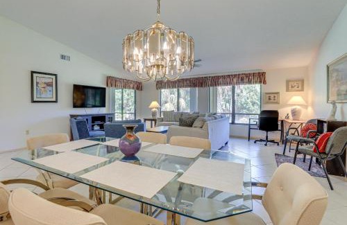 Sarasota Villa | Lanai and Community Pool Access Sarasota Oasis!