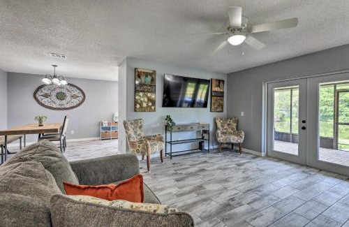 Trailer Estates House | Lanai and Pond at Tranquil Bradenton Retreat!